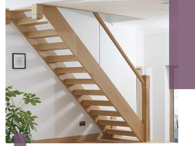 Изготовление деревянных лестниц под ключ в Белореченске для дома