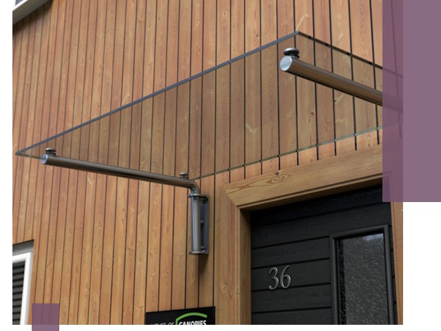 Стеклянные козырьки на входы и фасады в Белореченске