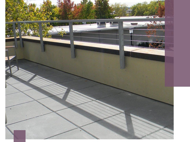 Металлические парапеты под ключ в Белореченске: монтаж и изготовление